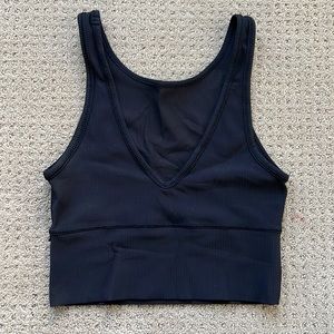 Lululemon Power Pivot Tank *Rib size 6, like new